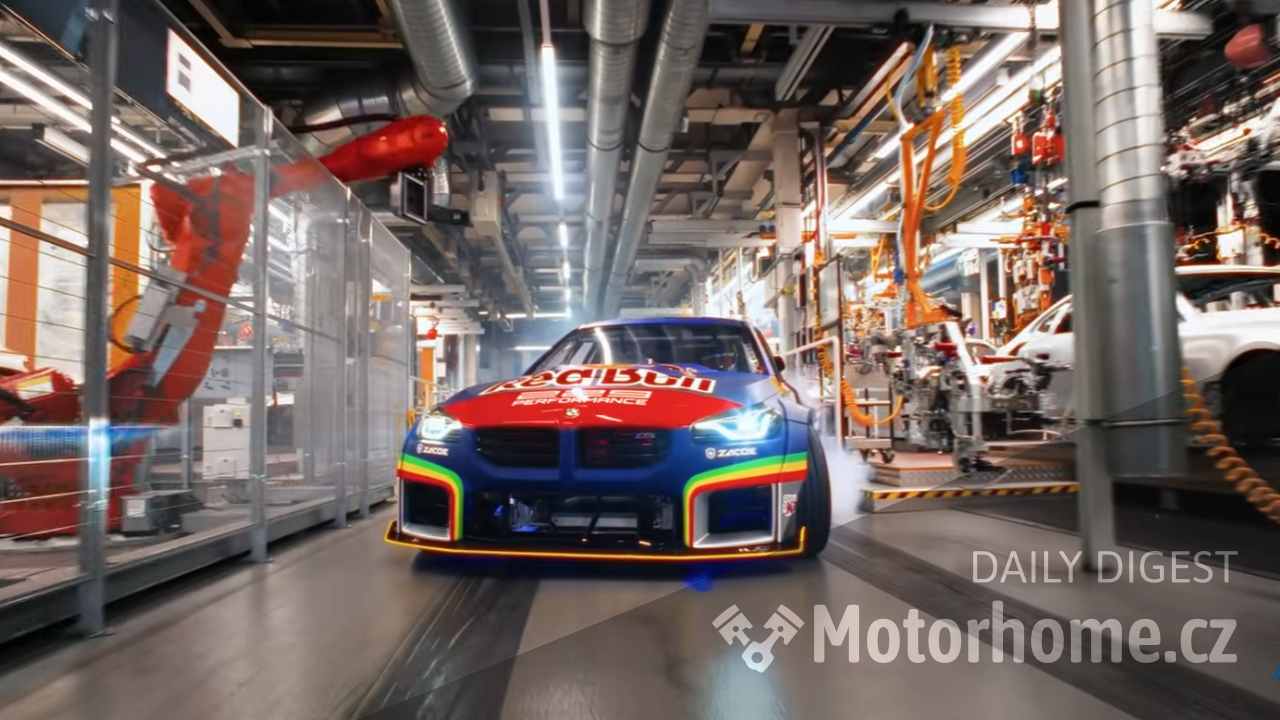 bmw-m2-drifting-factory