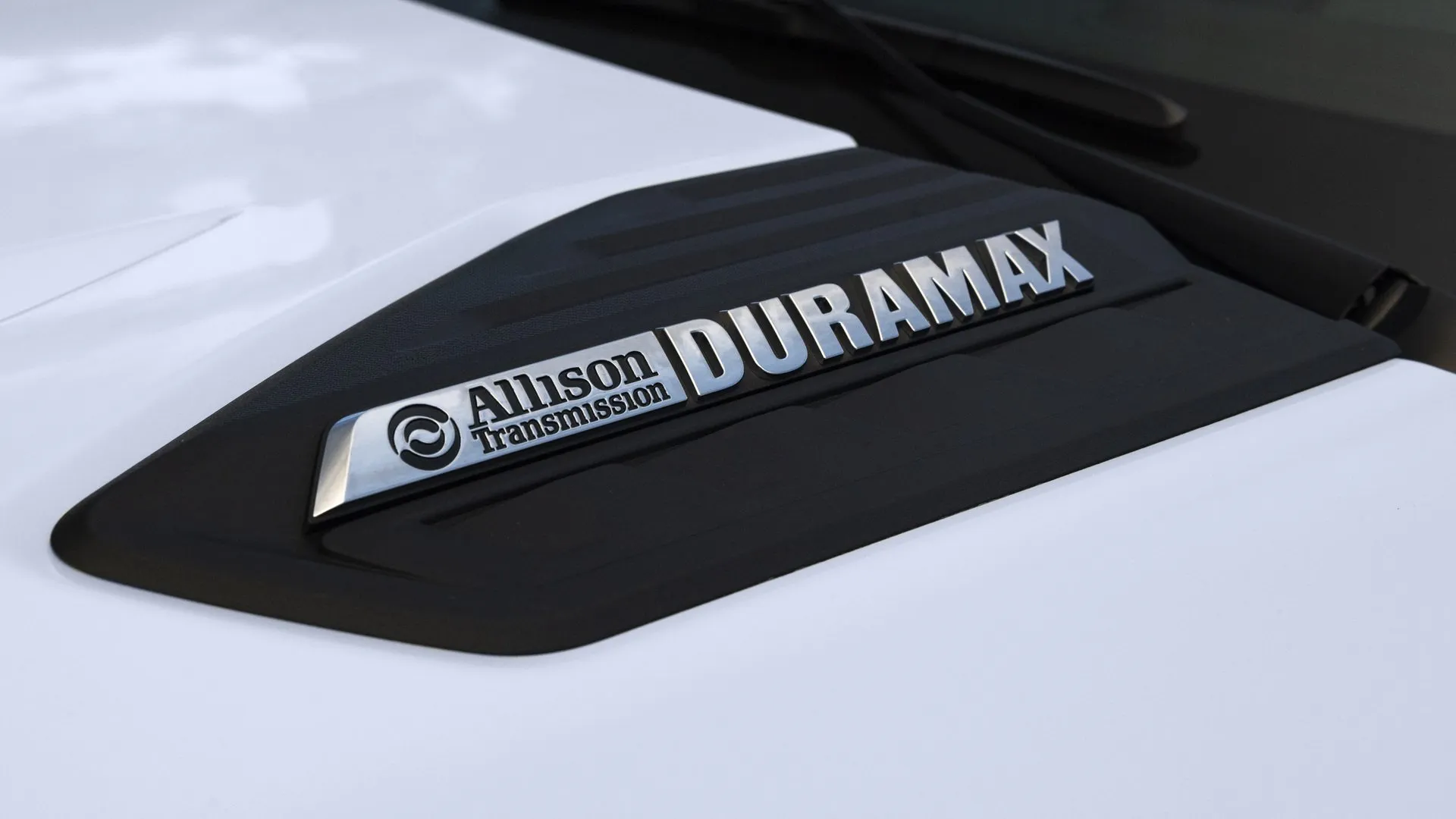 no-image General Motors and Allison Transmission End Branding Deal, Requiring Unsold Trucks to be De-Badged Next Year