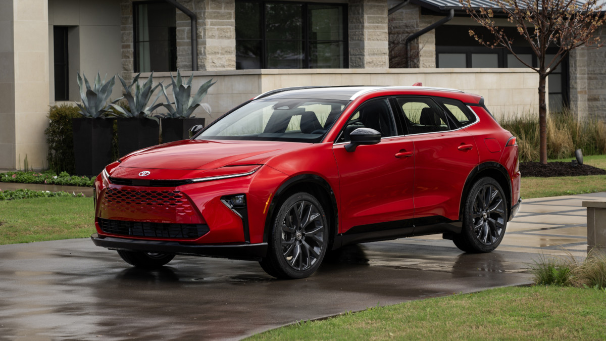 2026 Toyota Crown Signia Comes Dangerously Close To Highlander Pricing