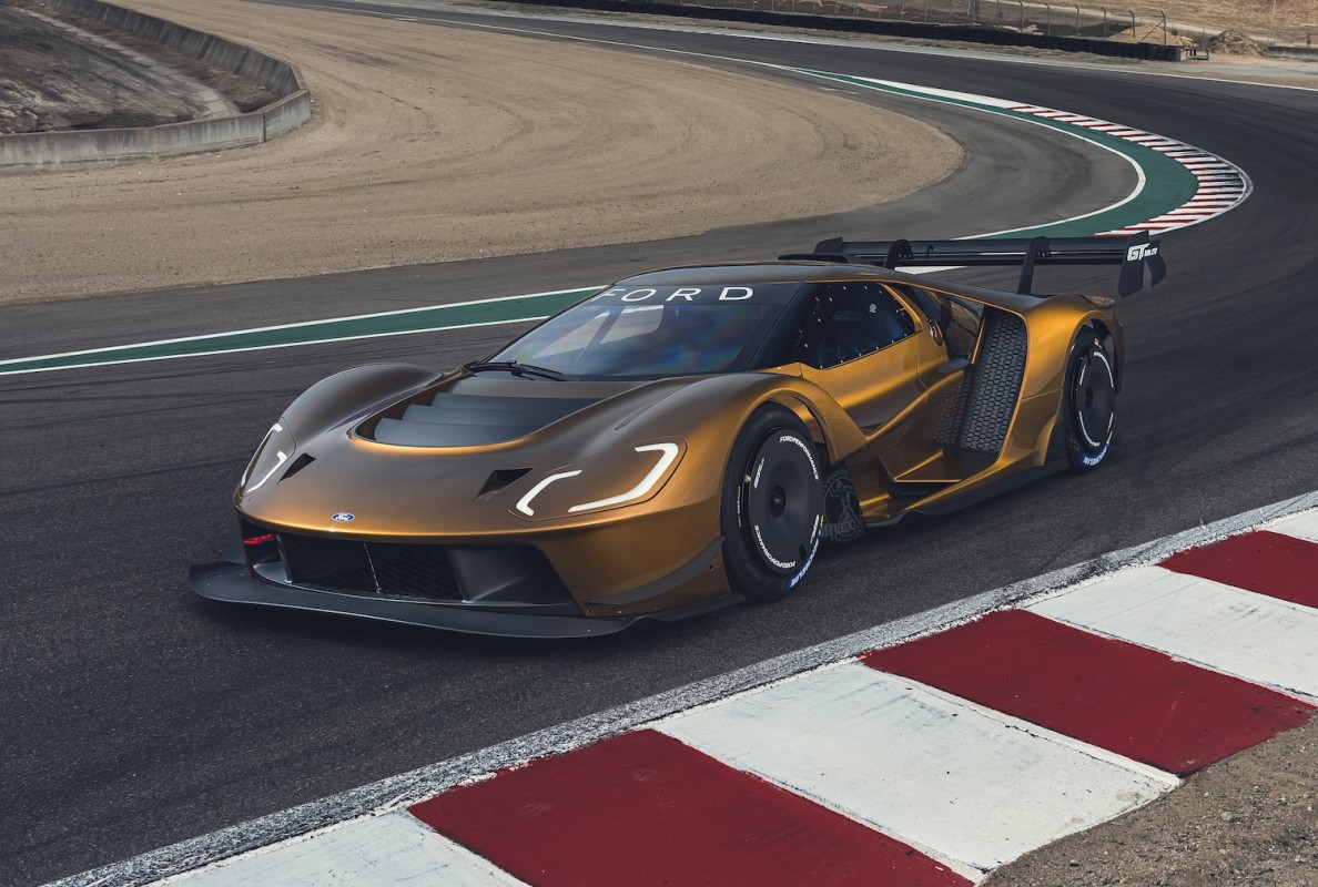 Ford Teases New Supercar Ahead of the 2026 Detroit Auto Show