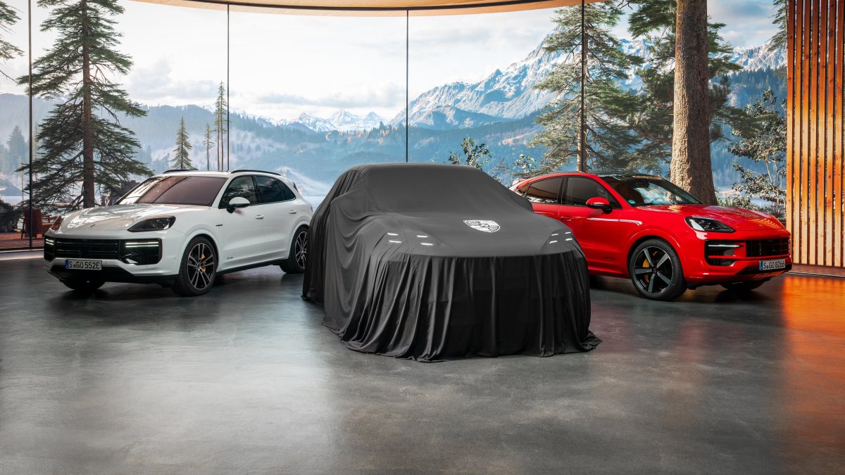 Porsche’s First Electric Cayenne Is Coming This November