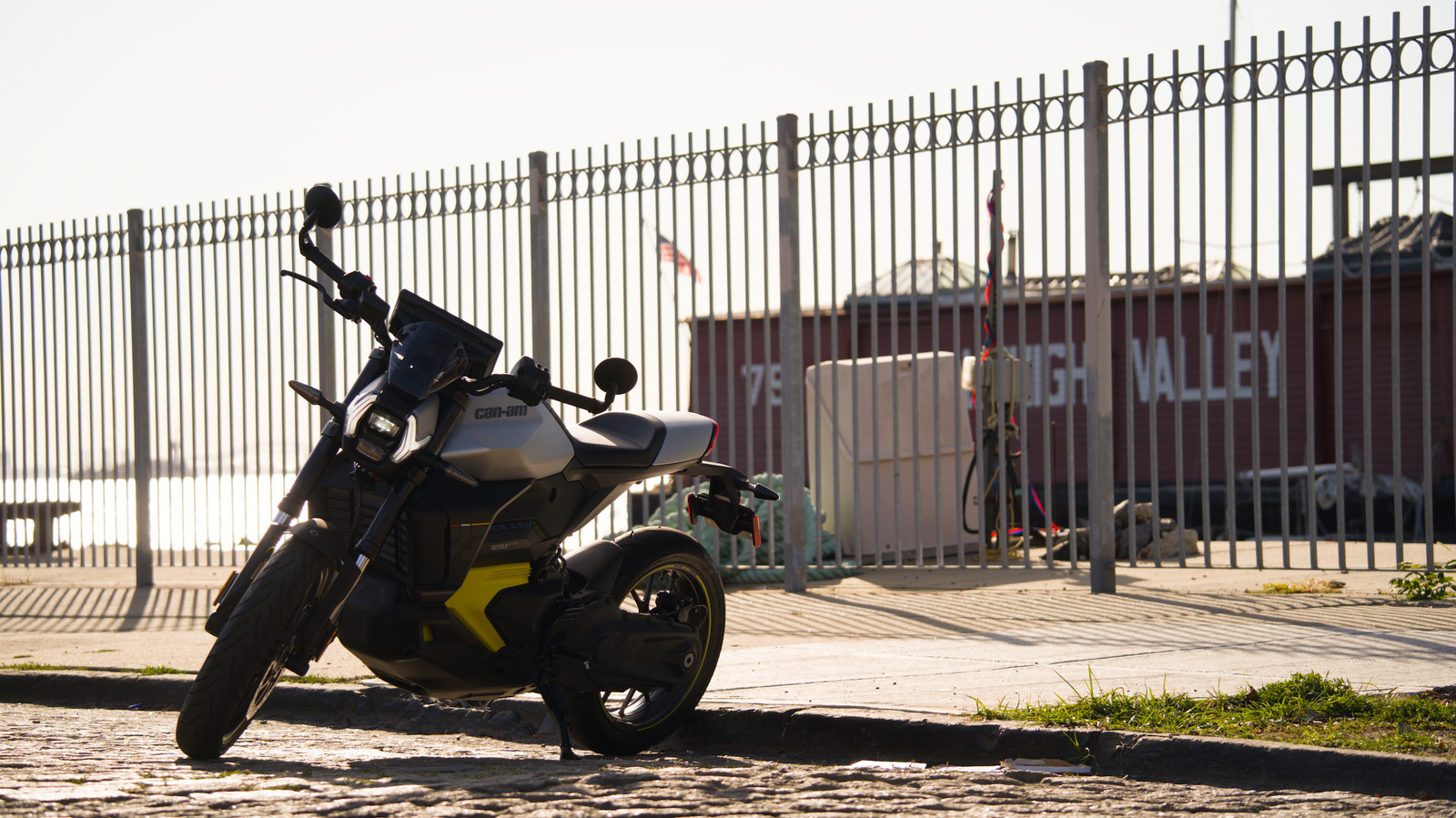 no-image Electric Can-Am Pulse Is The City Bike Of The Future… Now!