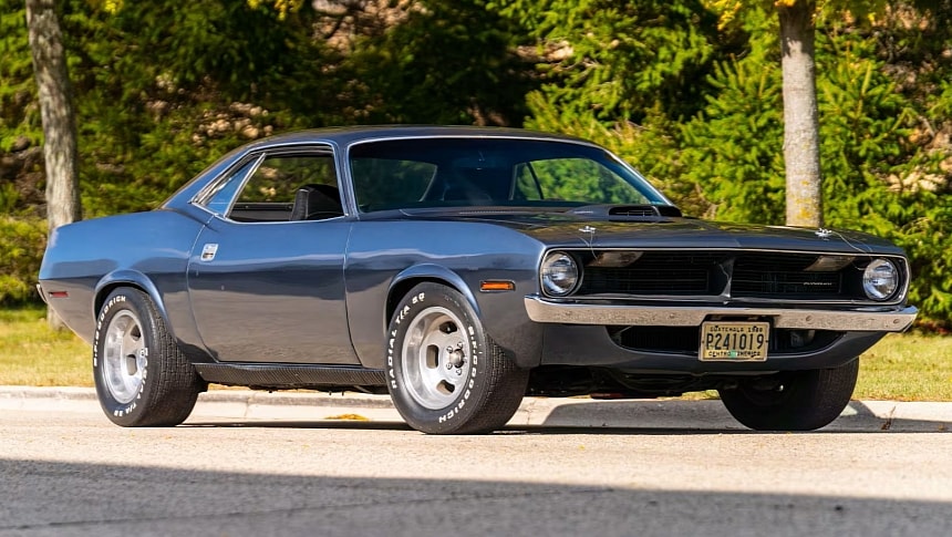 no-image This 1970 Plymouth Hemi Cuda Is a Rare Export Car With a Mysterious Past