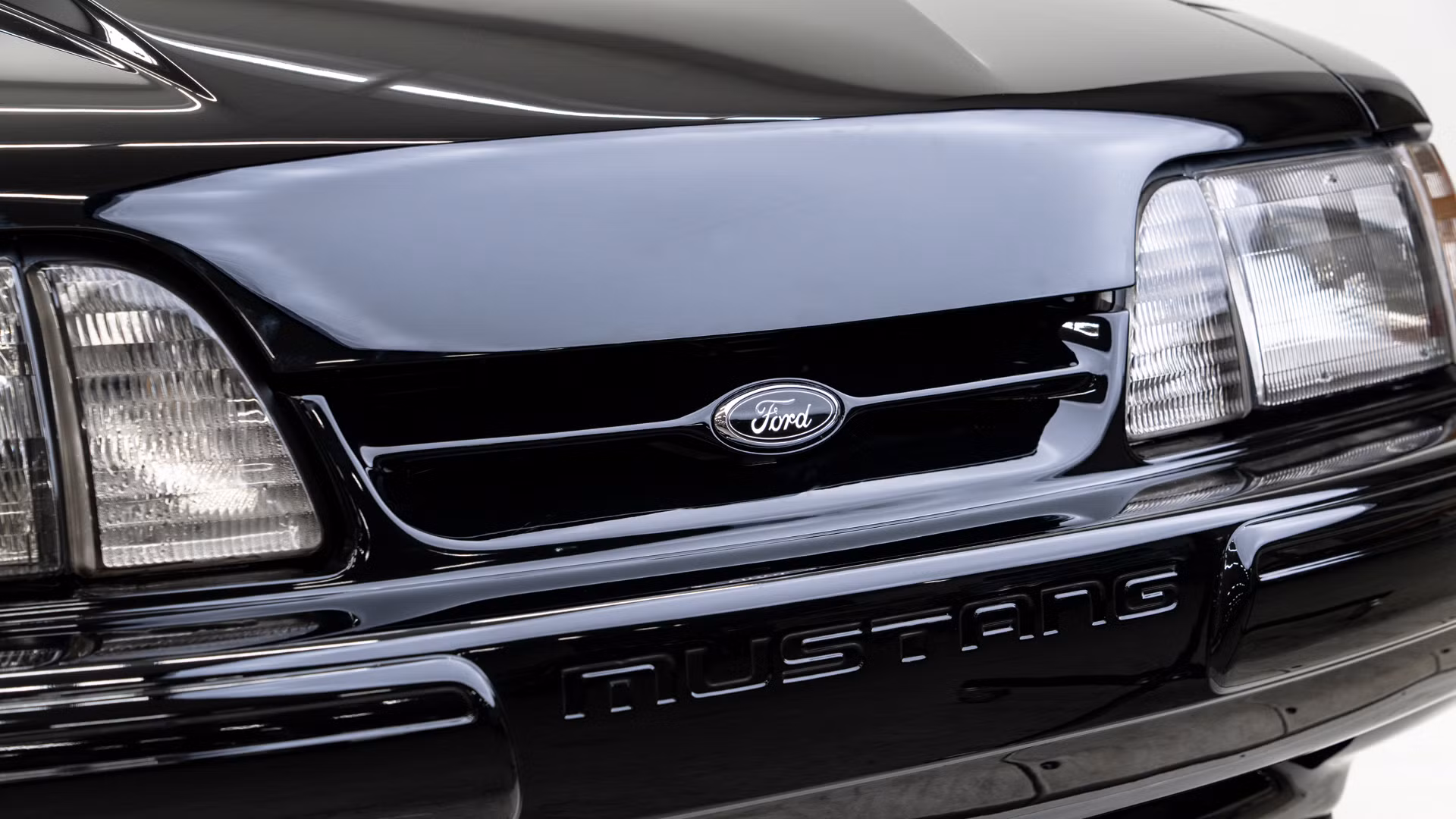 no-image Velocity Fox Body Ford Mustang Restomod Wows SEMA With 800-HP Coyote Swap